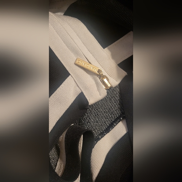 Cute dress - Picture 4 of 4